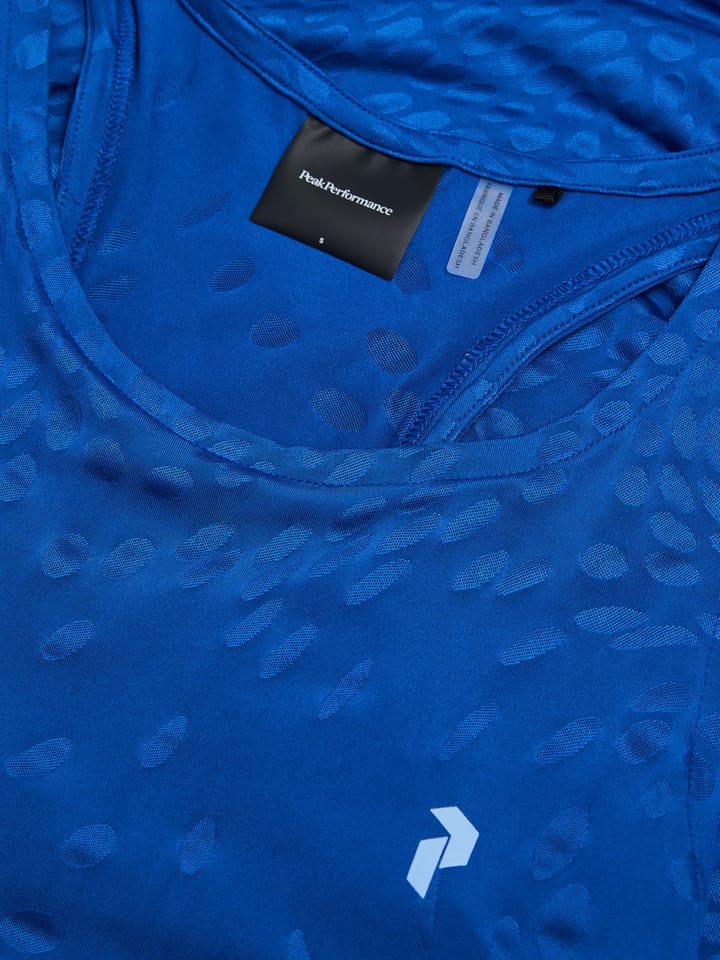 Peak Performance W Discover Tank True Blue Peak Performance
