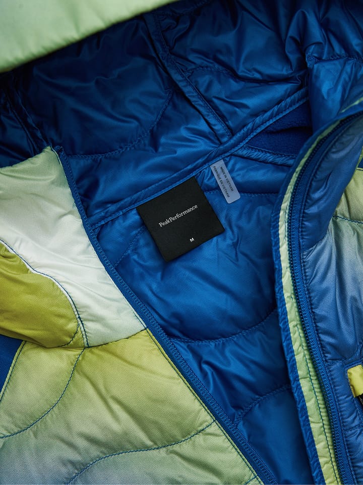 Peak Performance Men's AOP Helium Down Hybrid Hood AOP Peak Performance