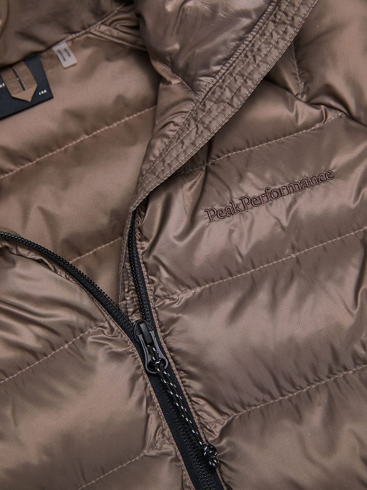 Peak Performance Juniors' Tomic Insulated Hood Jacket Terrain Tan Peak Performance