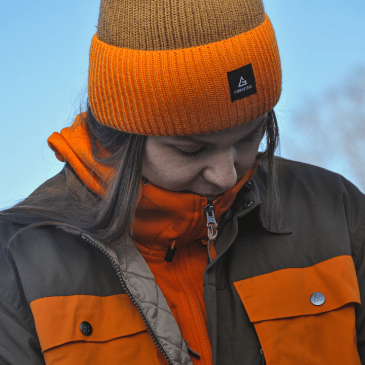 Garphyttan Knitted Hat Orange Comb Garphyttan