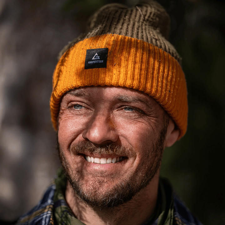 Garphyttan Knitted Hat Orange Comb Garphyttan