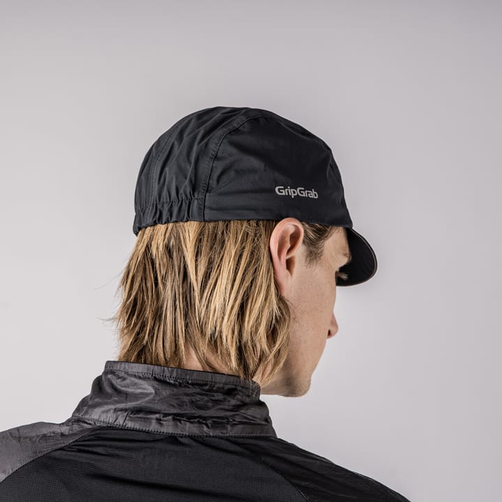 AquaShield Waterproof Cycling Cap Black Gripgrab