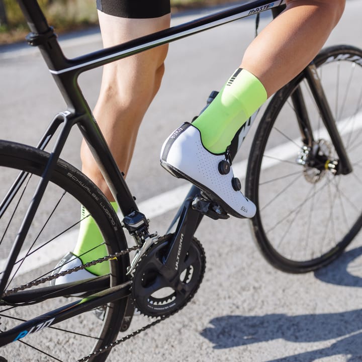 Gripgrab Lightweight SL Socks Yellow Hi-vis Gripgrab