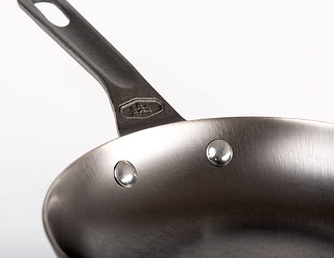 GSI Outdoors Guidecast 8" Frying Pan Black GSI Outdoors