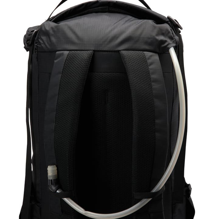 Nusnäs 25L True Black Haglöfs