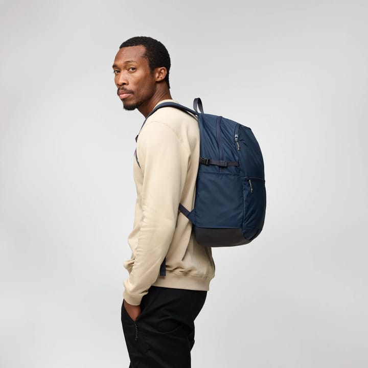 Fjällräven High Coast Backpack 24 Navy Fjällräven Fjällräven High Coast Backpack 24 Navy Fjällräven