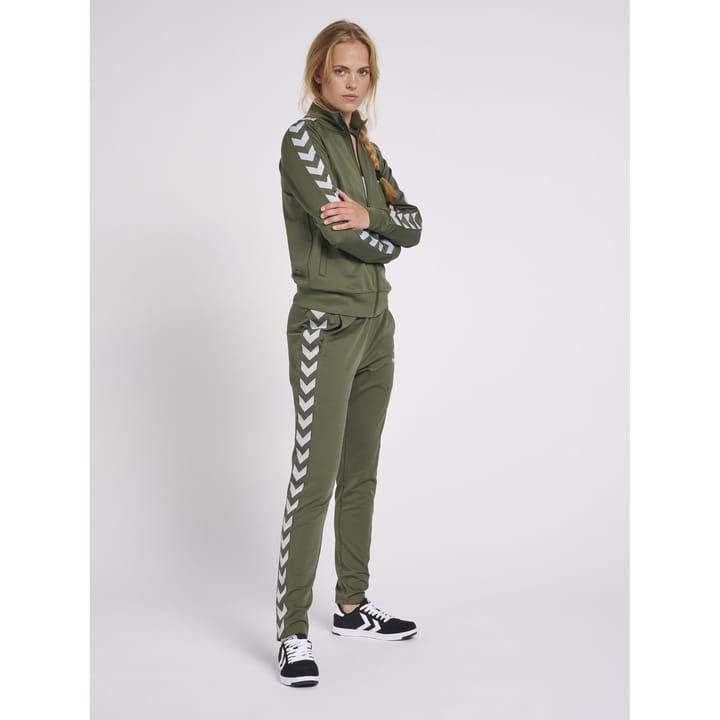 Hummel Women's hmlNelly 2.0 Tapered Pants Beetle Hummel Hummel Women's hmlNelly 2.0 Tapered Pants Beetle Hummel