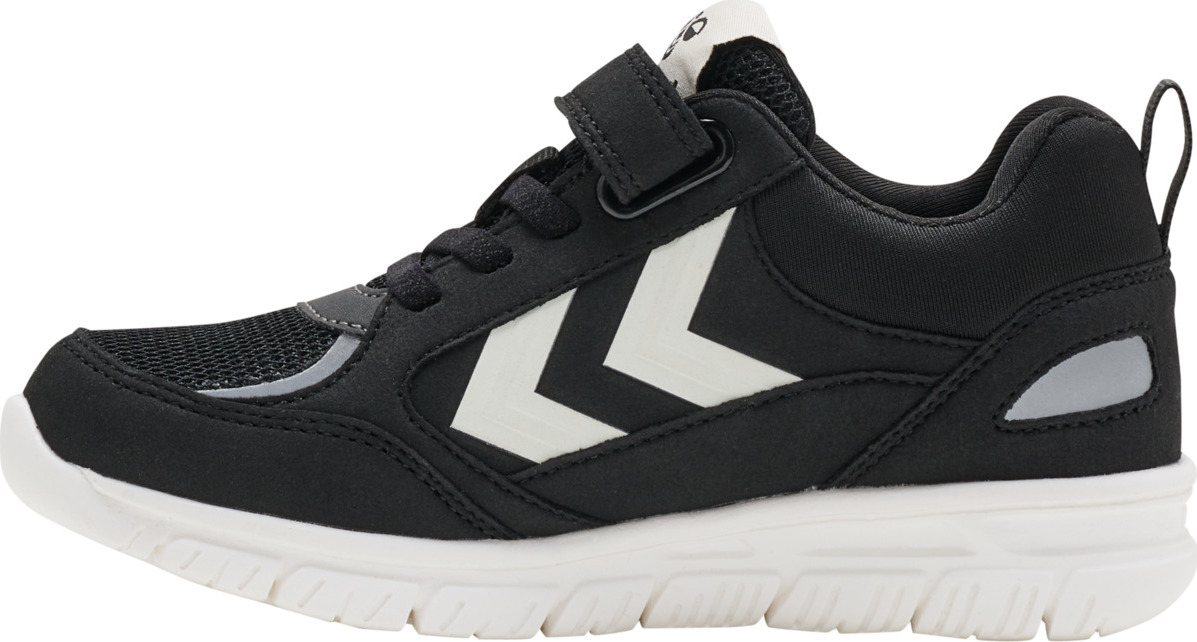 Hummel Juniors' X-Light 2.0 TEX (2022)