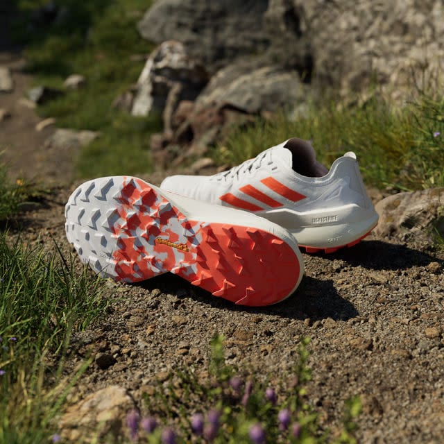 Adidas Women's Terrex Agravic Speed Trail Running Shoes Ftwwht/Impact Red/Dshgry Adidas