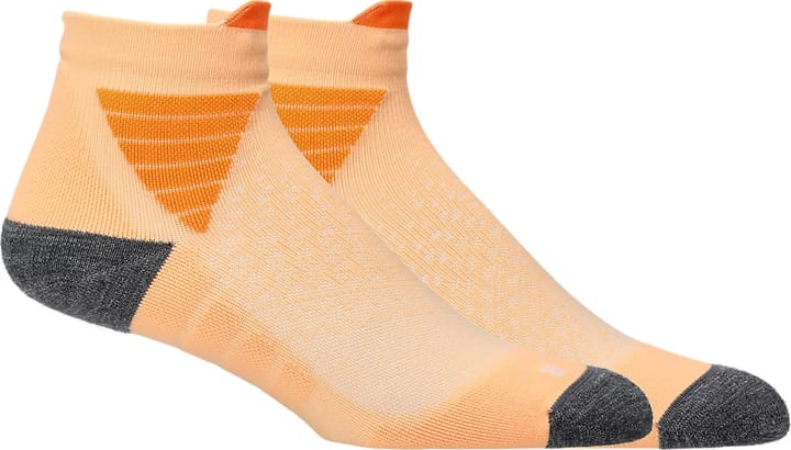 Asics Juniors' Fujitrail Quarter Sock Orange Glow Asics Asics Juniors' Fujitrail Quarter Sock Orange Glow Asics