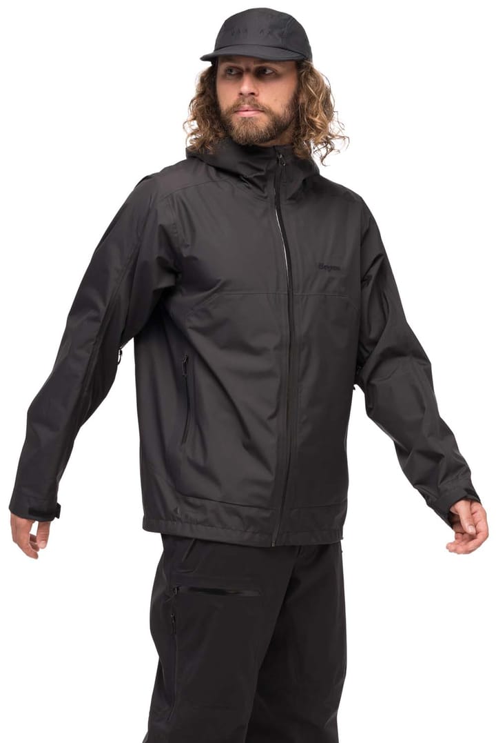 Bergans Men's Vaagaa Light 3L Shell Jacket Black Bergans