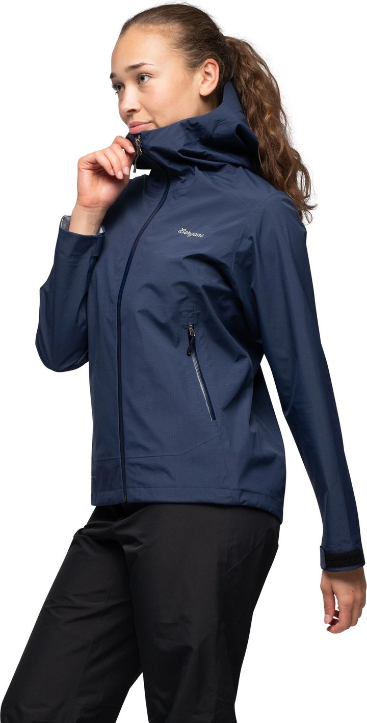 Bergans Women's Essentials 3L Shell Jacket Navy Blue Bergans Bergans Women's Essentials 3L Shell Jacket Navy Blue Bergans