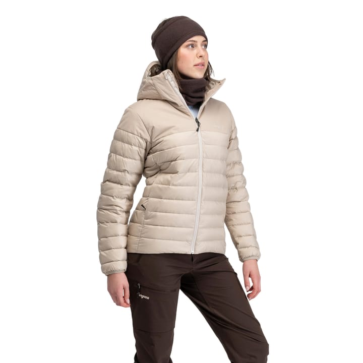 Bergans Women´s Lom Light Down Hood Jacket  Beige Bergans