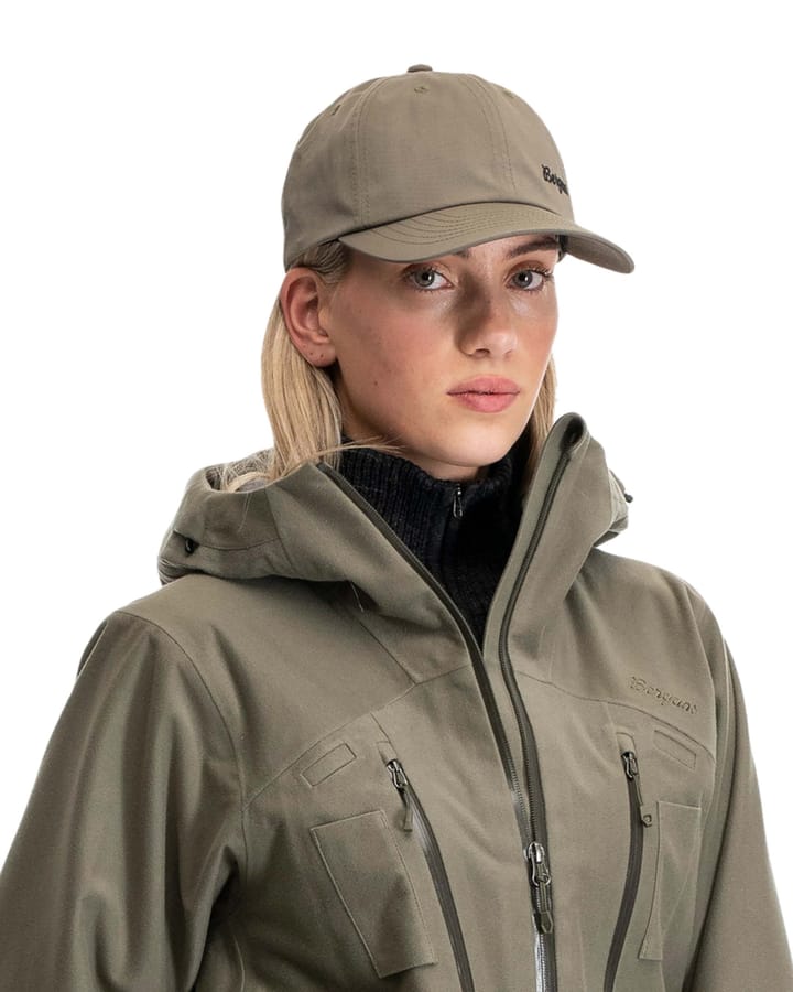 Bergans Hovet Strapback Cap Green Mud Bergans