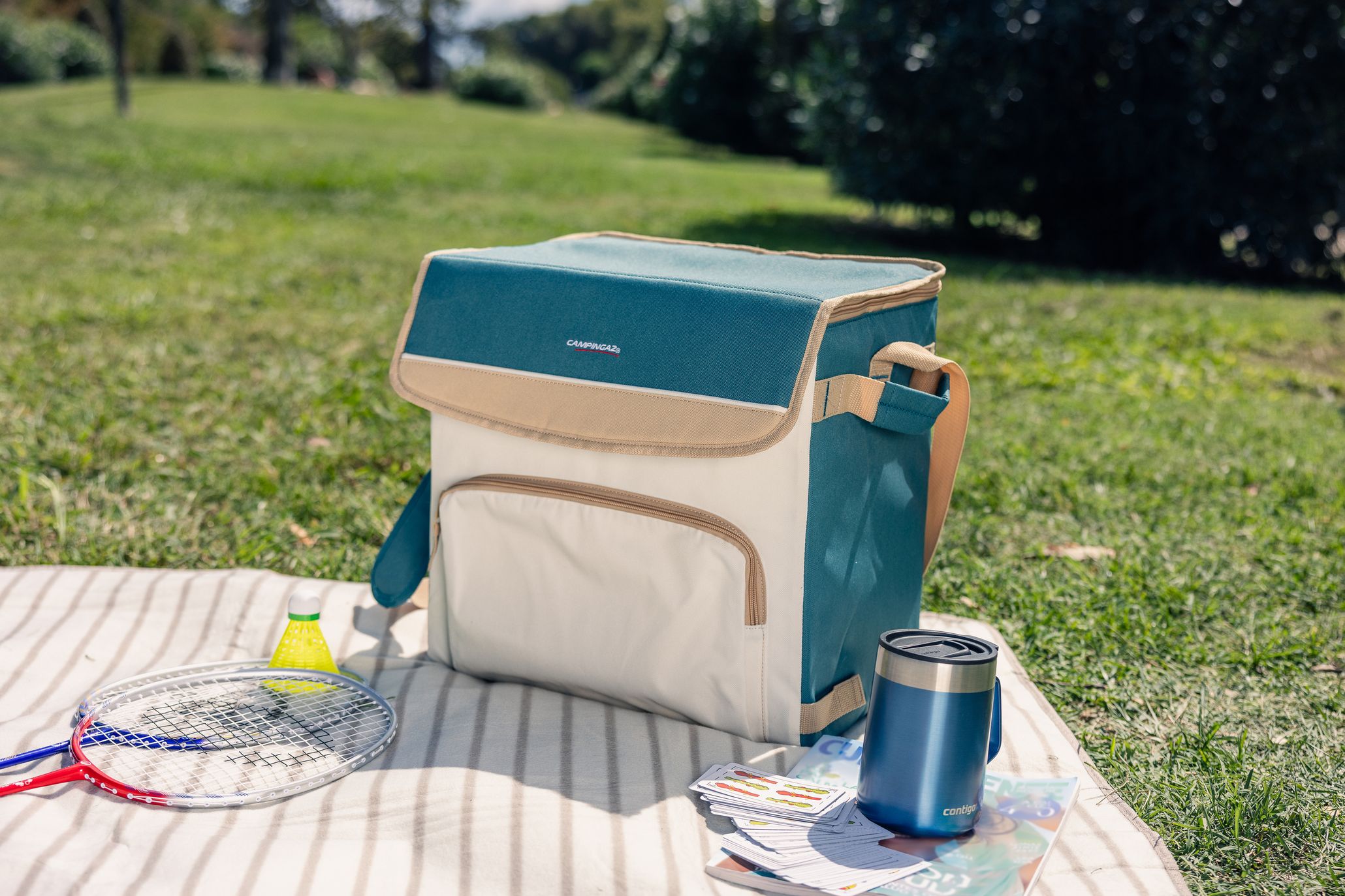 Coleman Cooler Fold'N Cool Minimaxi 30L Beige-blue | Buy Coleman