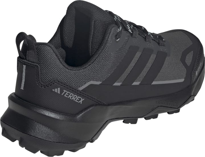 Adidas Women's Terrex Skychaser Ax5 Gore-Tex Carbon/cblack/seflaq Adidas Adidas Women's Terrex Skychaser Ax5 Gore-Tex Carbon/cblack/seflaq Adidas