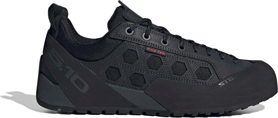 Men’s Guide Tennie