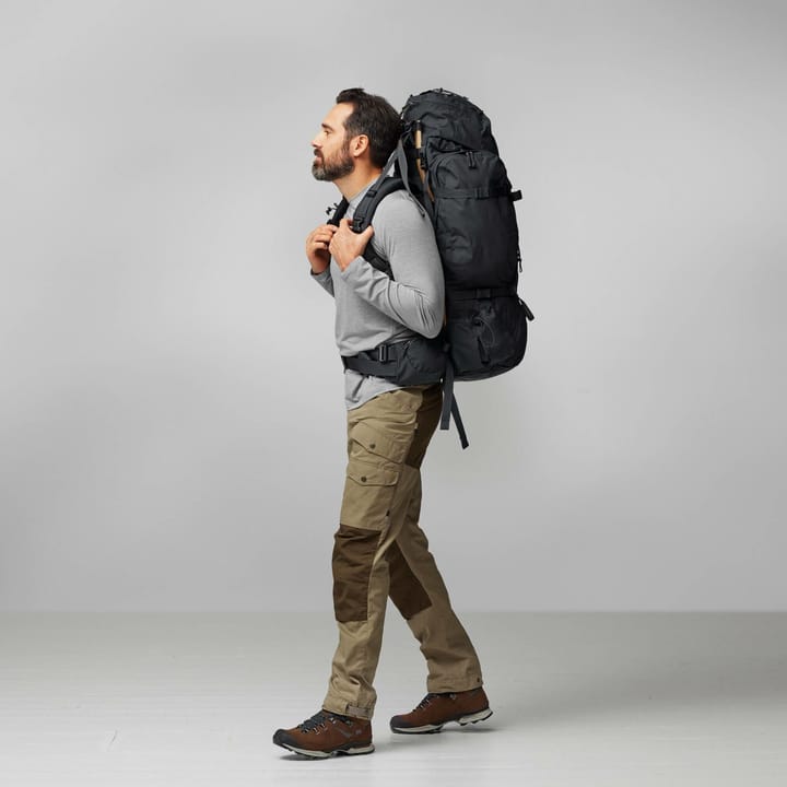 Fjällräven Kajka 75 S/M Coal Black Fjällräven Fjällräven Kajka 75 S/M Coal Black Fjällräven