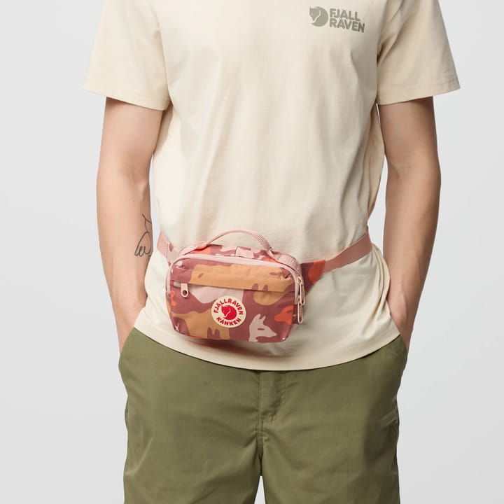 Fjällräven Kånken Graphics Hip Pack Chalkrose-hidden Animals Fjällräven