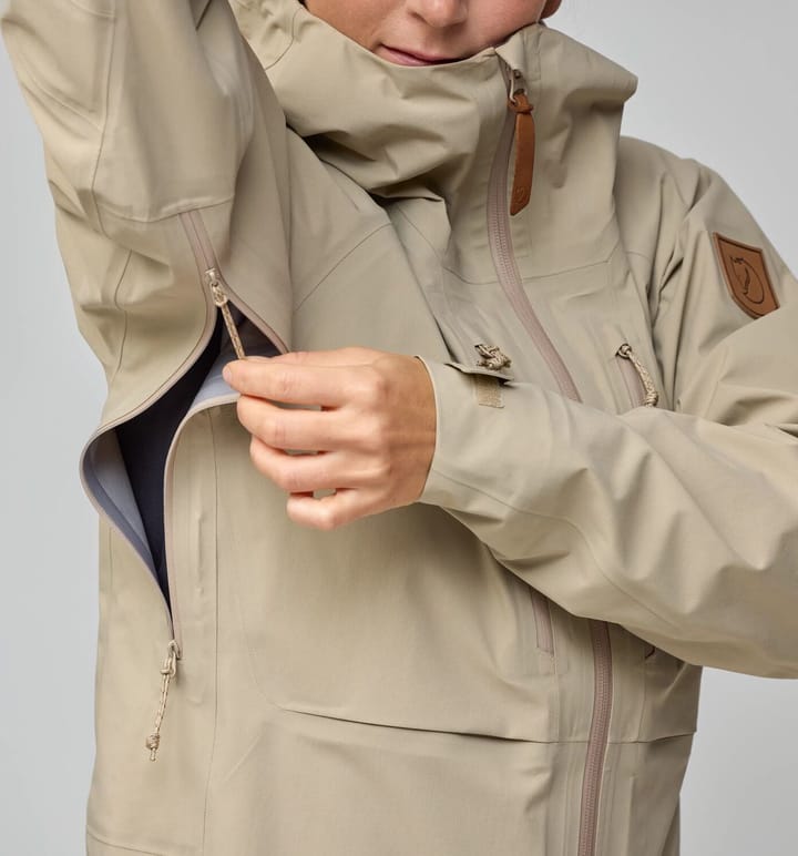 Fjällräven Women's Keb GORE-TEX Jacket Un Blue Fjällräven