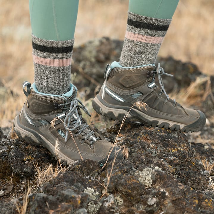 Keen Women's Targhee III Waterproof Mid Magnet/Atlantic Blue Keen Keen Women's Targhee III Waterproof Mid Magnet/Atlantic Blue Keen