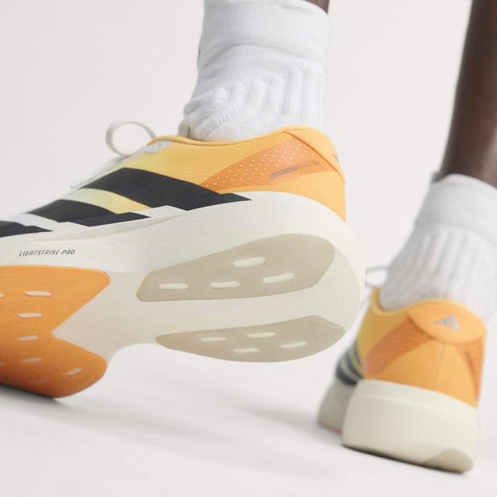 Adidas Men's Adizero Evo SL Crystal white/Lucid Tangerine/Iron met. Adidas