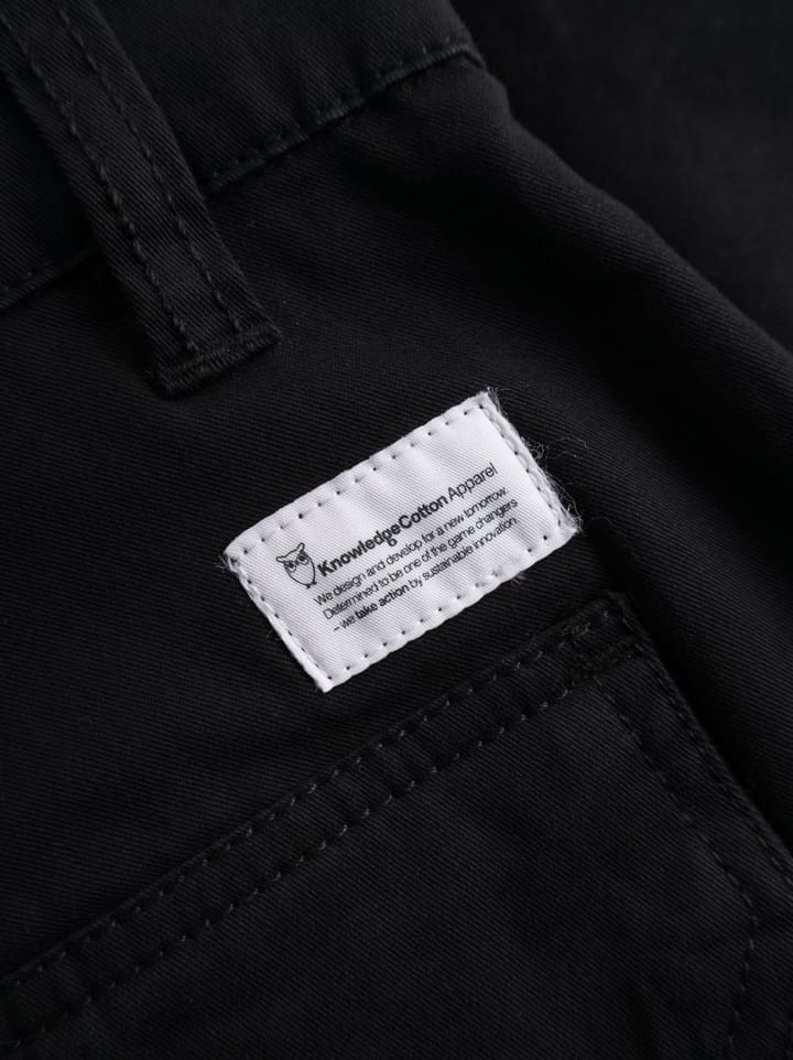 Knowledge Cotton Apparel Men's Cargo Stretched Twill Shorts  Black Jet Knowledge Cotton Apparel