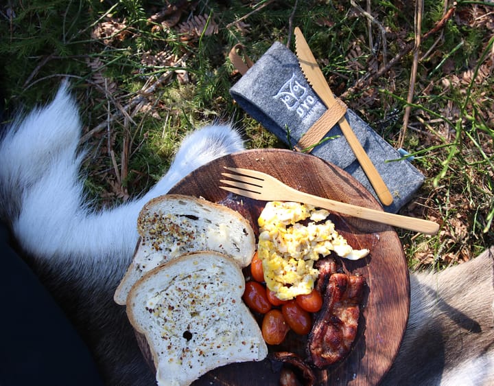 Øyo TURTAGRØ TURBESTIKK I FILTMAPPE Grey/Brown Øyo Øyo TURTAGRØ TURBESTIKK I FILTMAPPE Grey/Brown Øyo