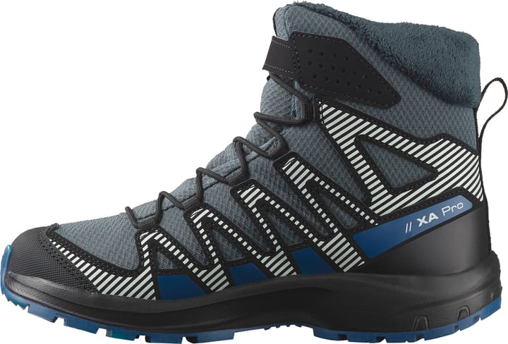 Salomon Juniors' XA PRO V8 Winter ClimaSalomon Turbulence/Black/Dark Blue Salomon