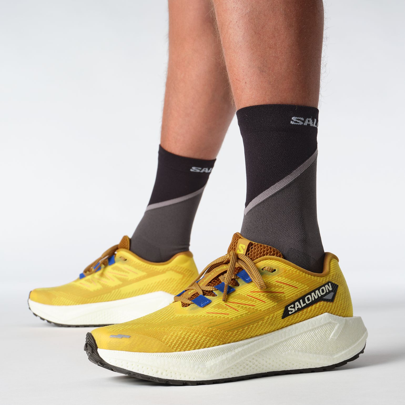 Salomon Men's Aero Blaze 3 Grvl Spicy Mustard/Vanilla Ice/Nautical Blue