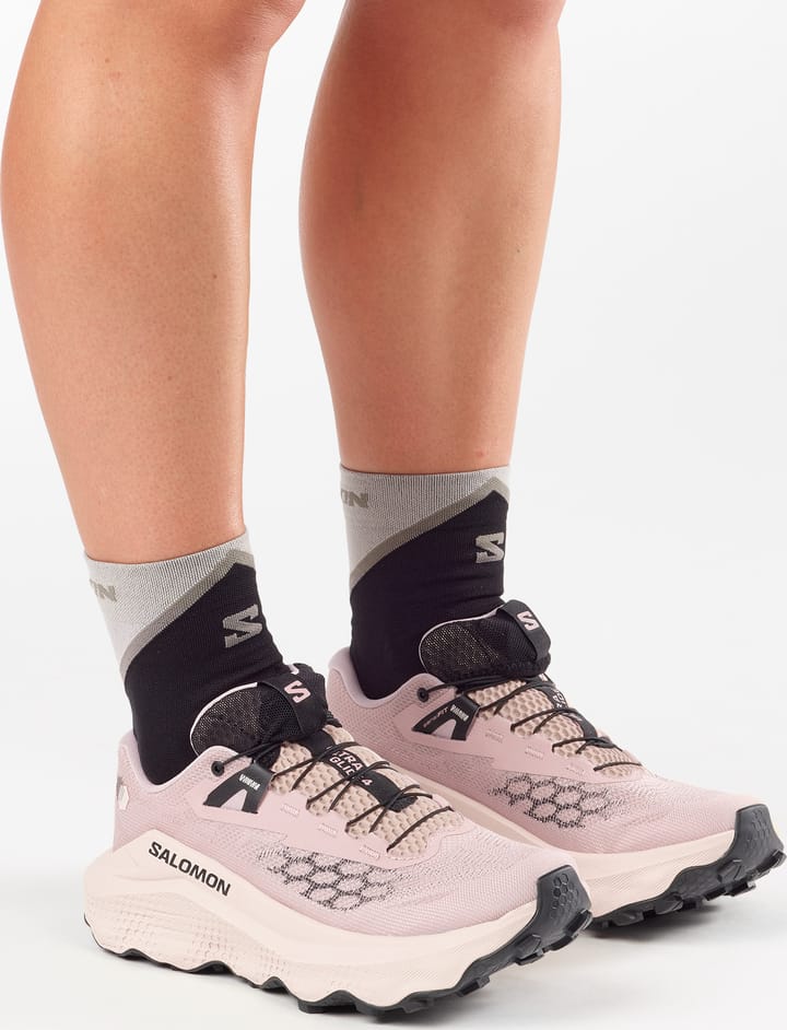 Salomon Women's Ultra Glide 4 Shadow Gray/Tapioca/Black Salomon