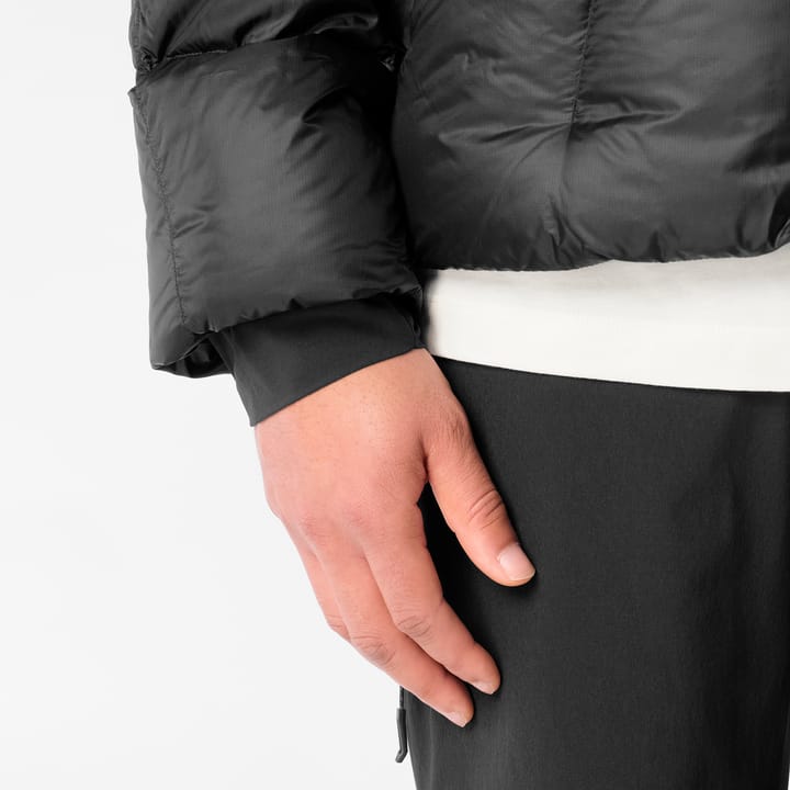 Salomon Men´s Outpulse Down Jacket  Deep Black/ Salomon