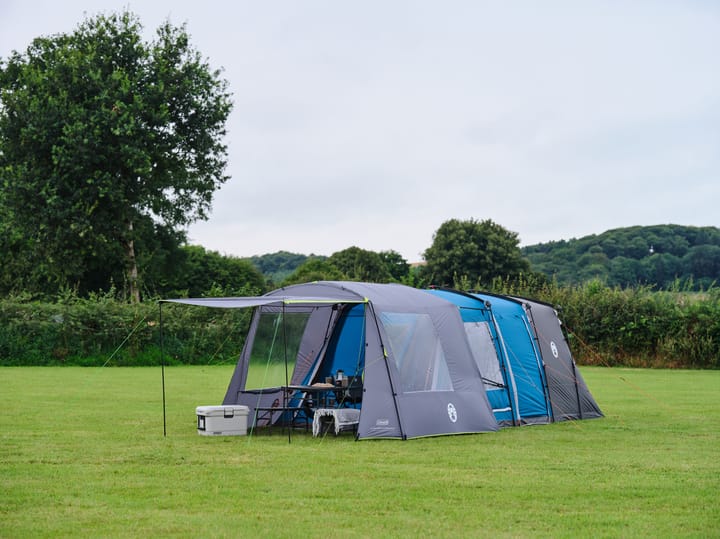 Coleman Closed porch Victoria Falls Grey Coleman