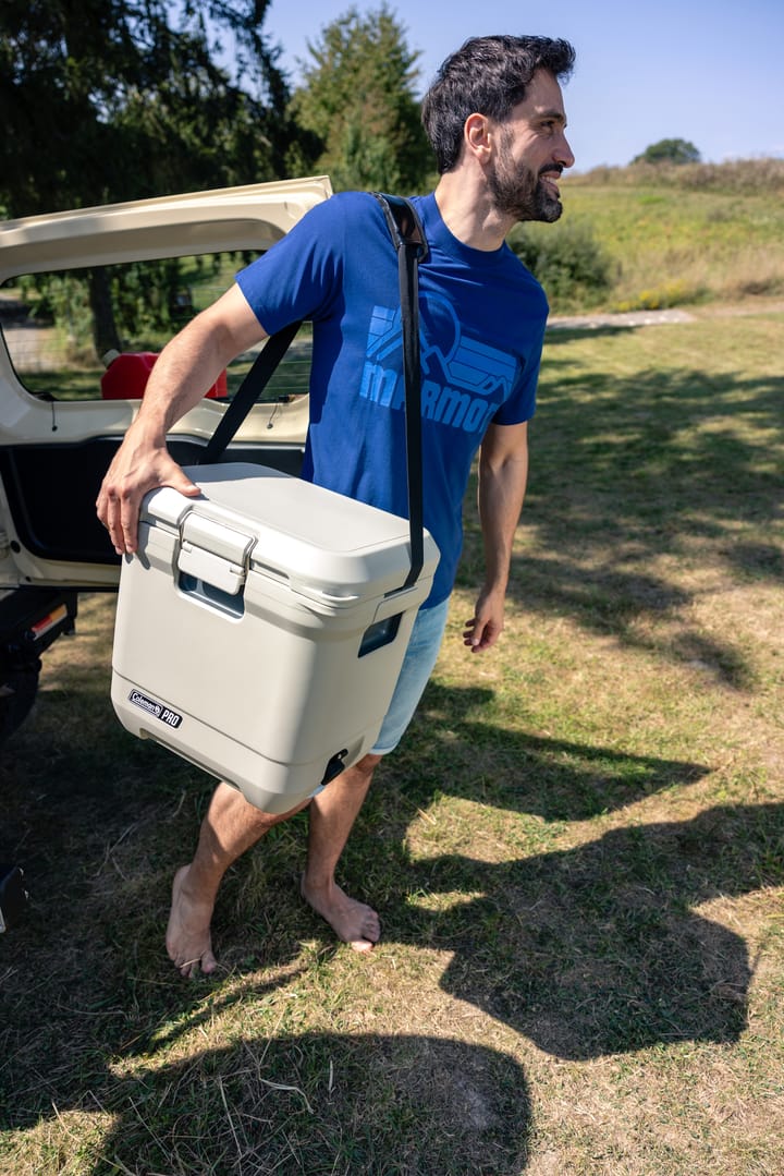 Coleman Cooler Pro Series 25qt Chest White Coleman