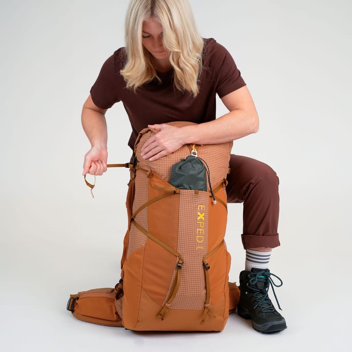 Exped Lightning 40 L-XL Black Exped