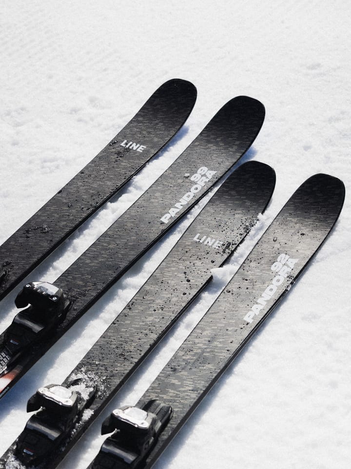 Line Skis Pandora 92 Black/Red Line Skis Line Skis Pandora 92 Black/Red Line Skis