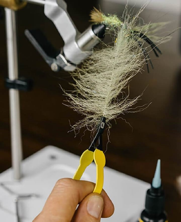 Loon Loon Ergo Hackle Plier Yellow Ergonomisk Hackletang Til Fluebinding Loon