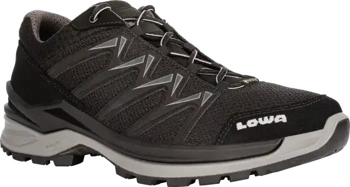 LOWA Men's Innox Pro GORE-TEX LO Black LOWA