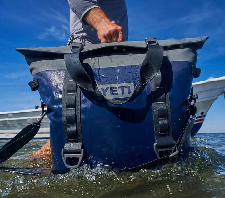Yeti Hopper M30 Tote Cool Bag Classic Navy Yeti
