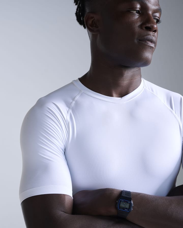 2XU Men's Core Compression Short Sleeve White/white 2XU