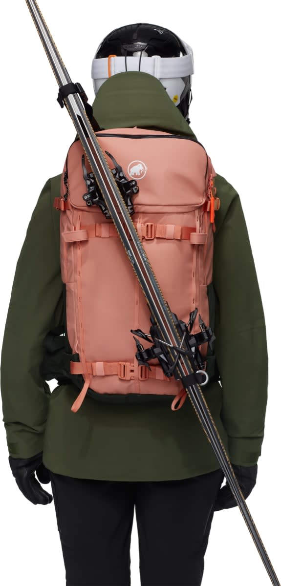 Mammut Nirvana 35 Women Quartz Dust/Black Mammut Mammut Nirvana 35 Women Quartz Dust/Black Mammut