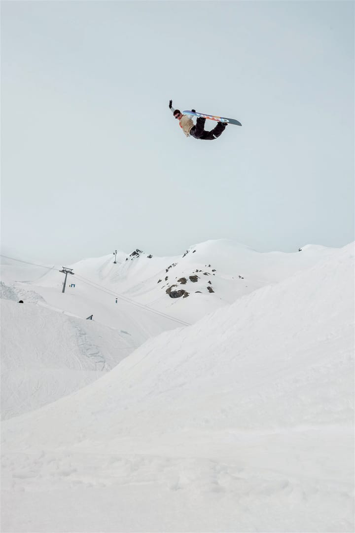 Nitro Men's Prime Chroma Cam-Out Snowboard Nocolor Nitro