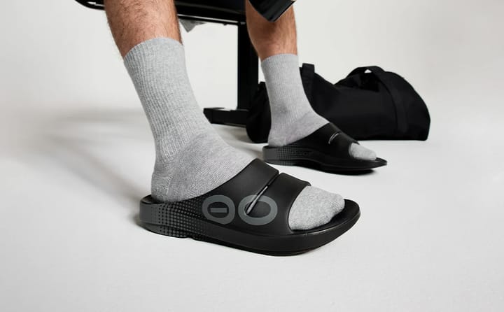 OOFOS OOahh Sport Slide Black Matrix OOFOS