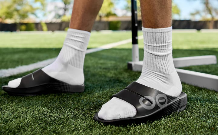 OOFOS OOahh Sport Slide Black Matrix OOFOS