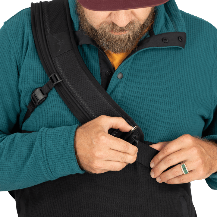 Osprey Metron 18 Messenger Black/Anchor Blue Osprey