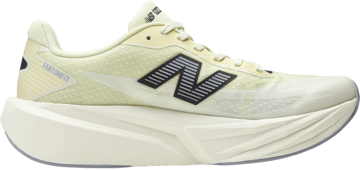 New Balance Men's FuelCell Rebel V5 Pistachio Butter / Digital Mist New Balance