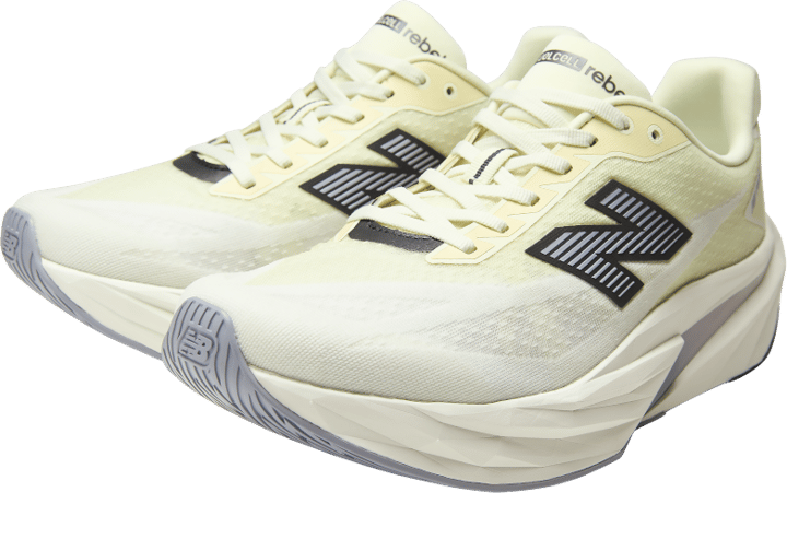 New Balance Men's FuelCell Rebel V5 Pistachio Butter / Digital Mist New Balance
