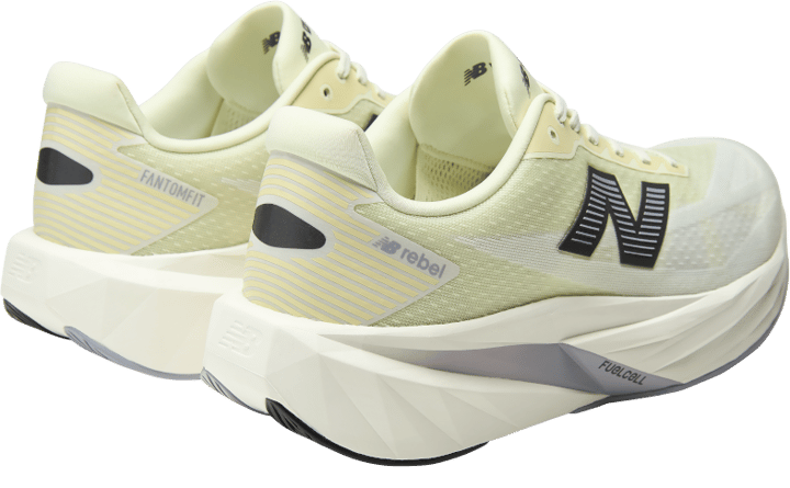 New Balance Men's FuelCell Rebel V5 Pistachio Butter / Digital Mist New Balance
