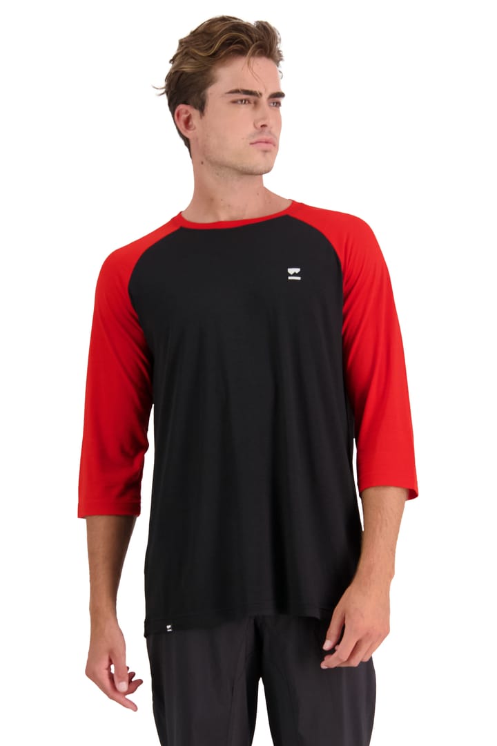 Mons Royale Men's Tarn Merino Shift Raglan 3/4 Retro Red/Black Mons Royale Mons Royale Men's Tarn Merino Shift Raglan 3/4 Retro Red/Black Mons Royale