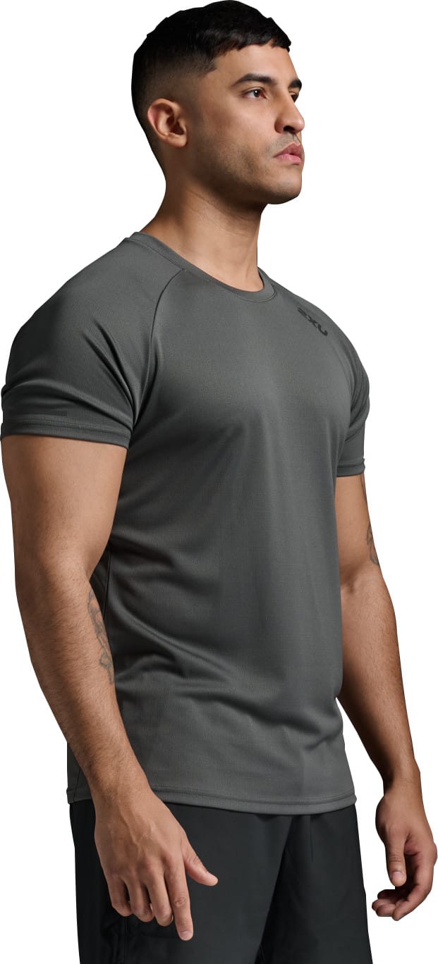 2XU Men's Aero Tee Jupiter/Black Reflective 2XU 2XU Men's Aero Tee Jupiter/Black Reflective 2XU